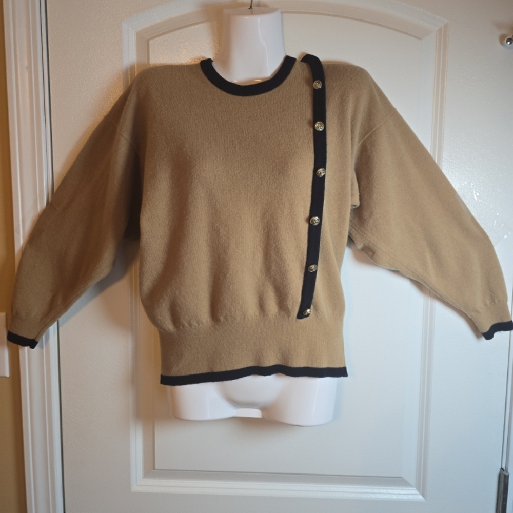 Vintage Aquascutum of London lambswool womens sweater